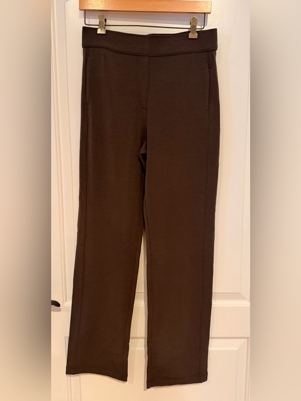 Woolx Emerson size Small light brown NIB